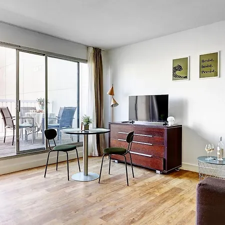 Apartment Eiffel Apolline Paris